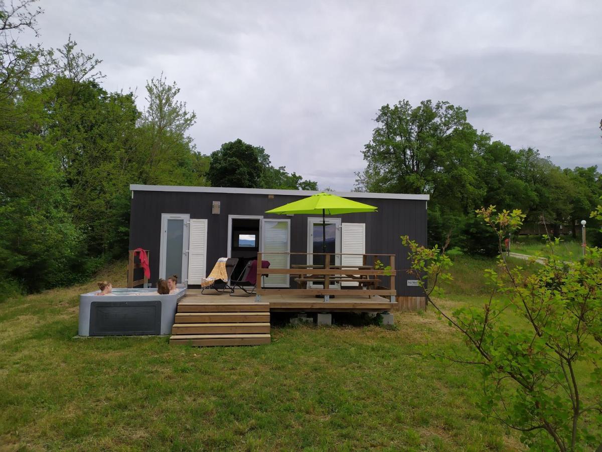 Camping Domaine De Senaud Albon Eksteriør bilde