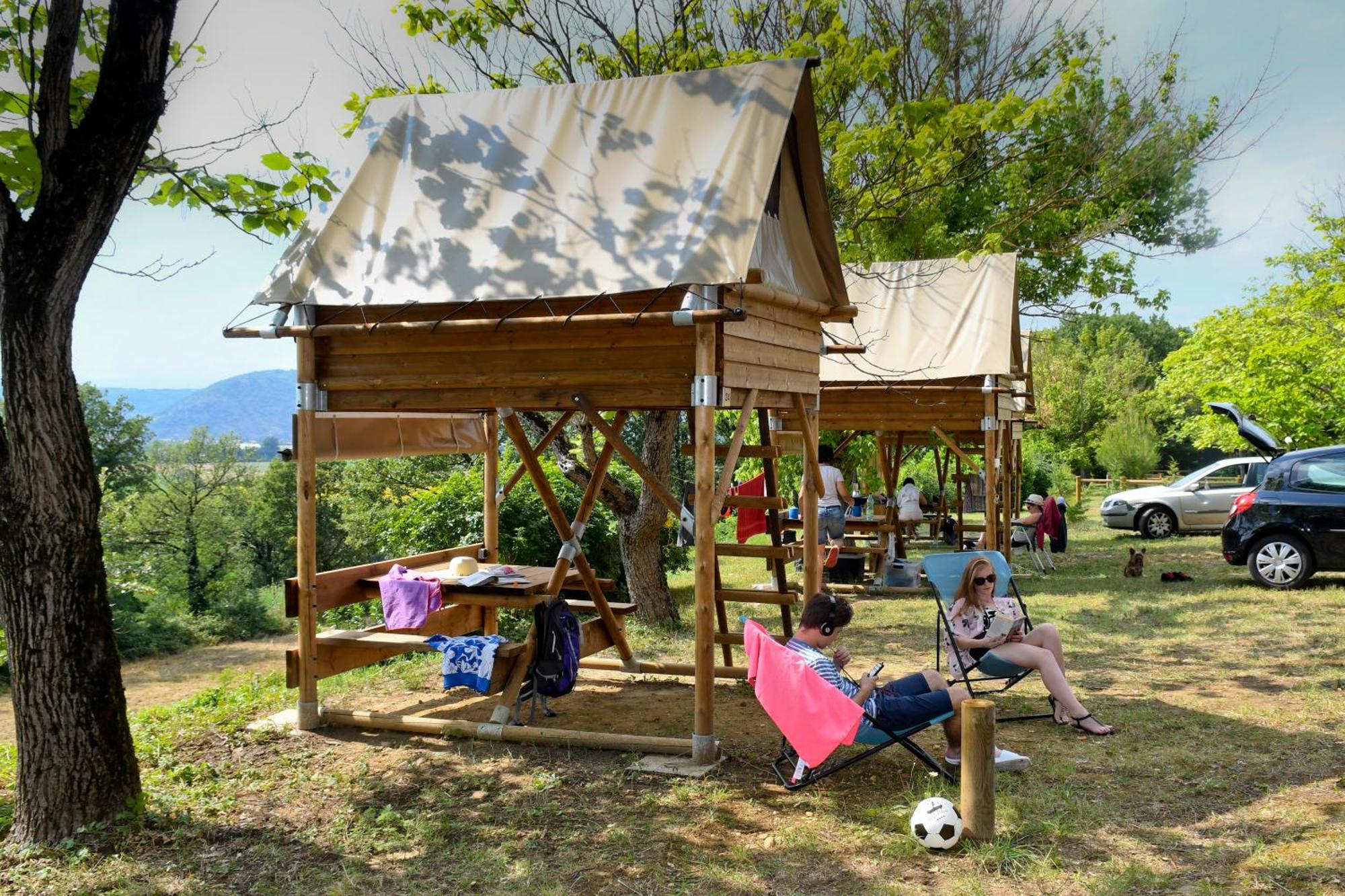 Camping Domaine De Senaud Albon Eksteriør bilde