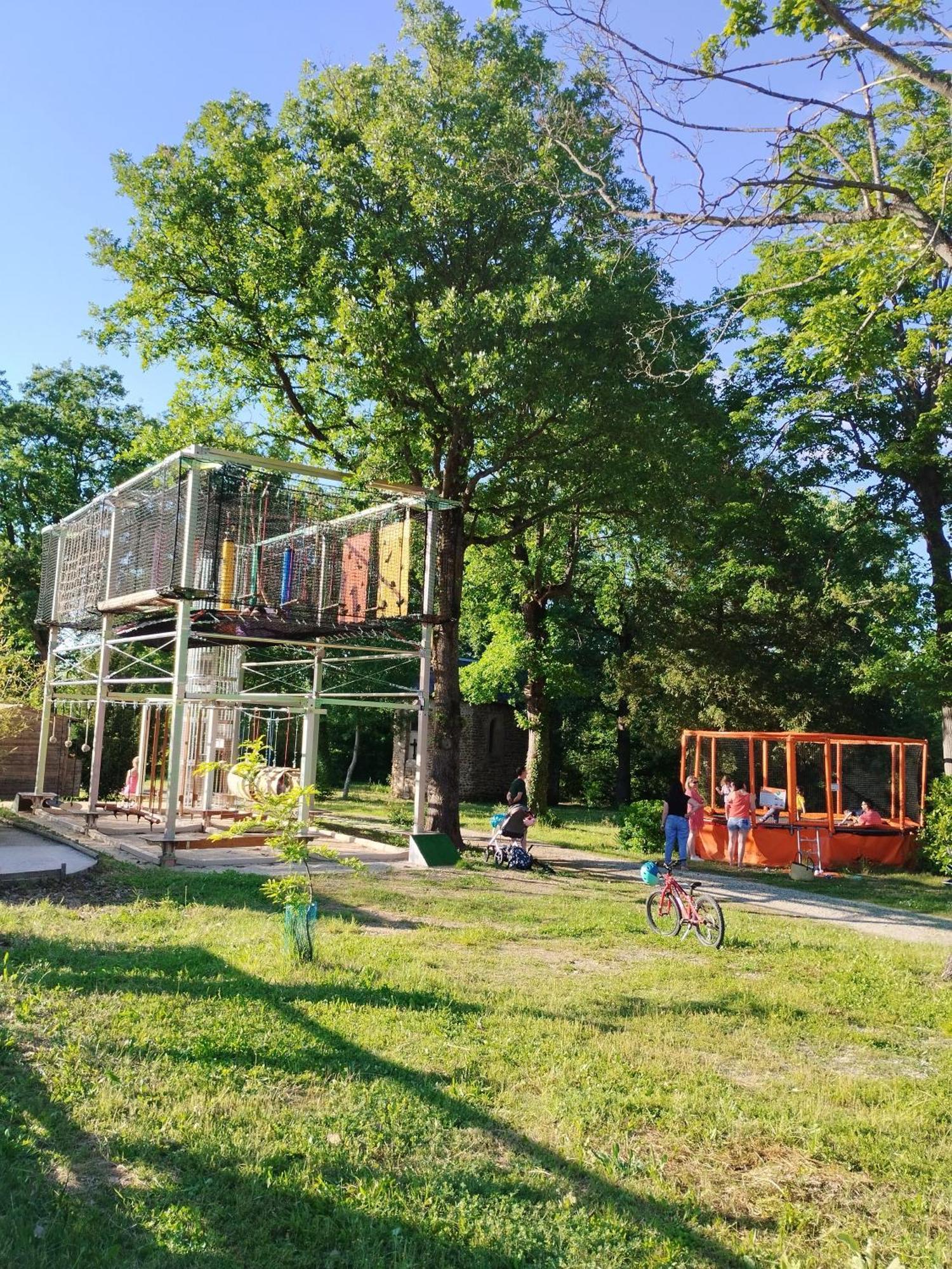Camping Domaine De Senaud Albon Eksteriør bilde